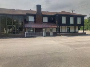 661 3rd St, New Martinsville, WV 26155