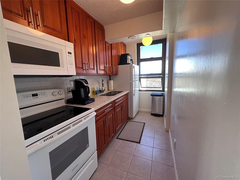 Waikiki Banyan Apartments Honolulu, HI Zillow