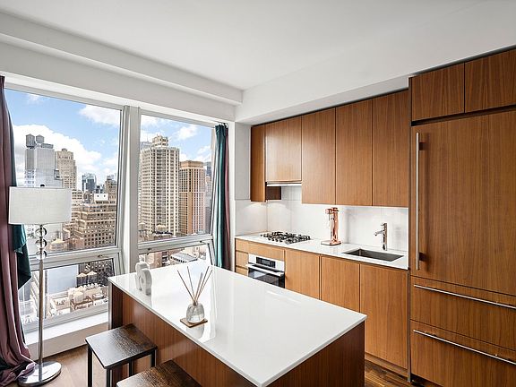 3rd image of 400 5th Ave APT 32G