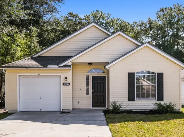 1141 Brookwood Bluff Rd E, Jacksonville, FL 32225