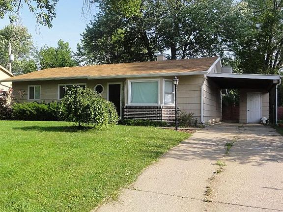 4th image of 3804 Krug Ave