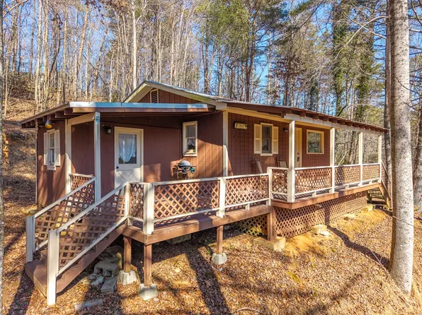 3185 Old Flat Branch Rd, Ellijay, GA 30540