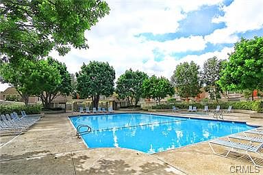 4th image of 16814 Picadilly Ln
