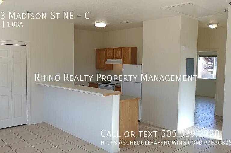 623 Madison St NE #C — Photo 6
