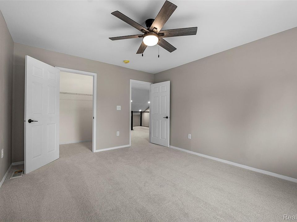 24790 Ashley Ct, photo 26