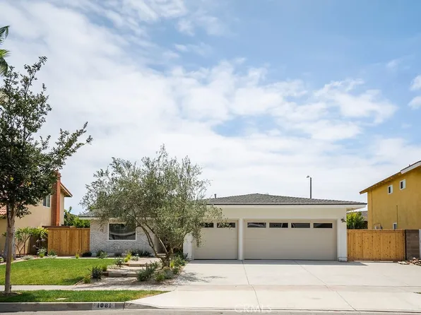 1081 Tulare Dr, Costa Mesa, CA 92626