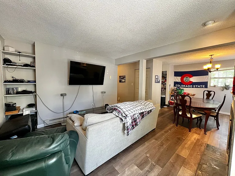 1301 University Ave #B101 — Photo 3