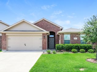 2533 Clarks Mill Ln, Fort Worth, TX 76123