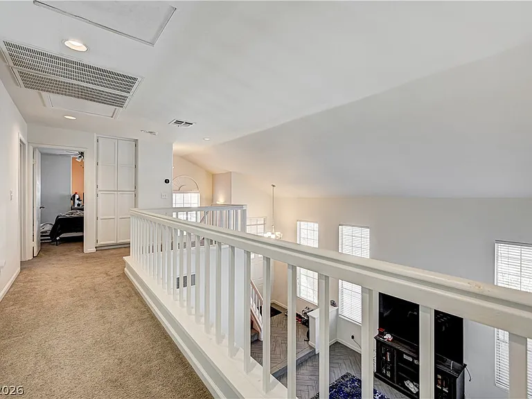 312 Windmere St — Photo 34