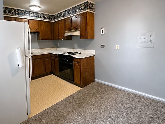 5th image of 1736 9th Ave #68