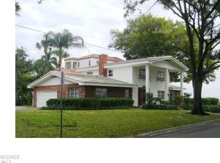 11 Brightwaters Cir NE, Saint Petersburg, FL 33704