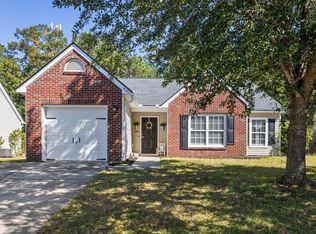 5080 Thornton Dr, Summerville, SC 29485