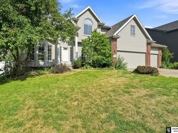 6509 N 158th St, Omaha, NE 68116