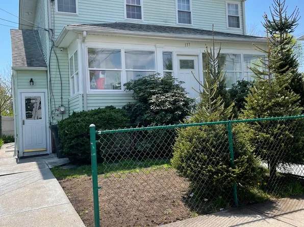 137 Wardwell Street, Stamford, CT 06902