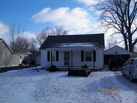 1st image of 418 N Manhattan Ave