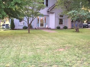 12088 Palmyra Rd, Oak Grove, KY 42262