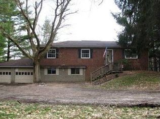 1046 Sharon Copley Rd, Wadsworth, OH 44281