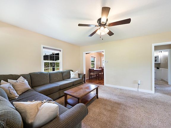 5th image of 609 Mountain View Avenue