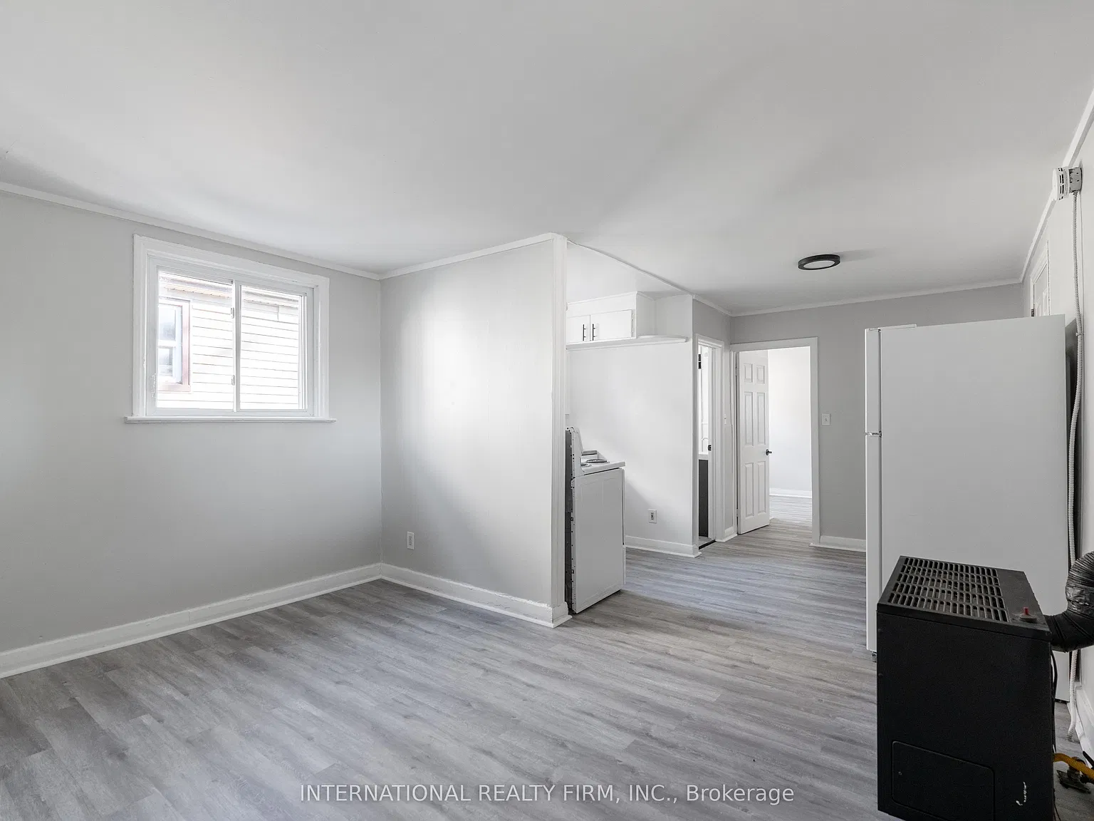 1 bed, $1,037 — Photo 4