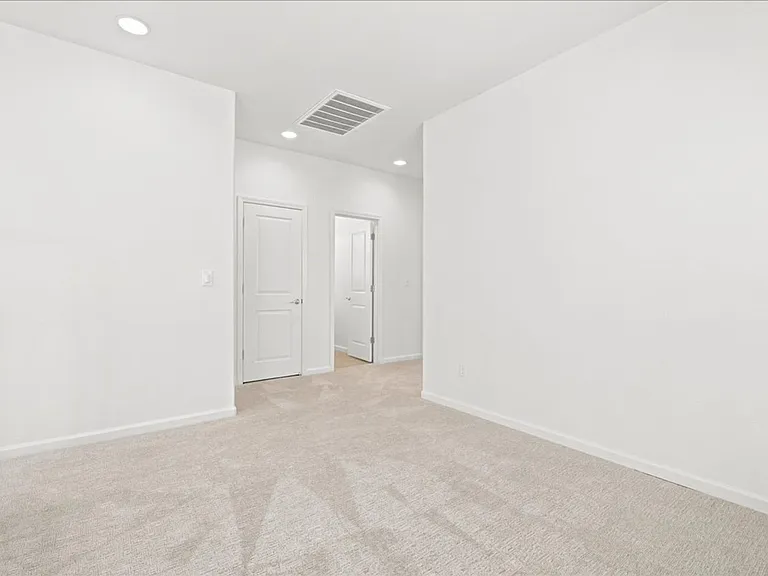 3169 Parkham Dr — Photo 28