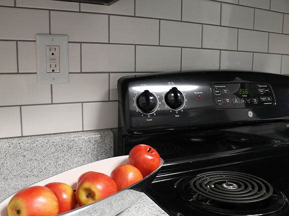 4th image of 7 S Timber Hollow Dr APT 723