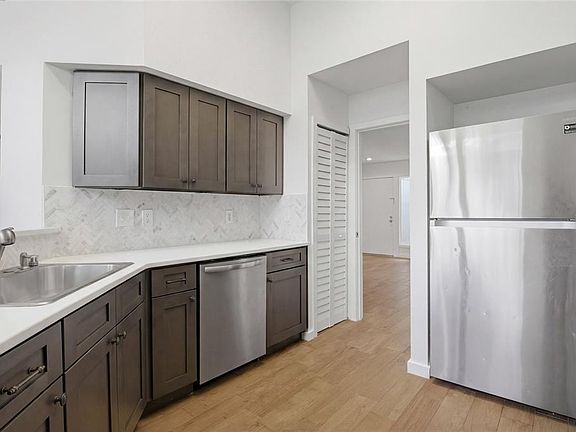 3rd image of 2522 Thicket Ridge Ct