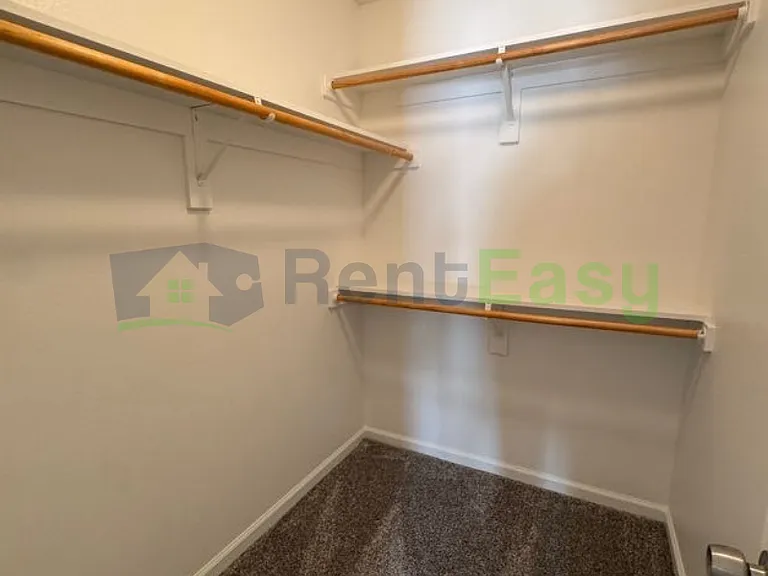 8019 Keene Rd — Photo 22