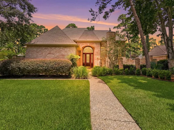 9414 Windrush Dr, Spring, TX 77379