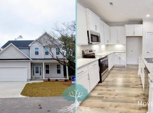 6504 Oak Canopy Dr, Wilmington, NC 28409