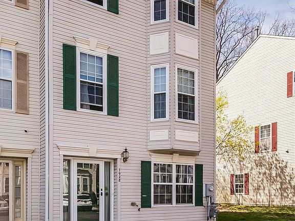 2nd image of 7928 Beach Plum Ln