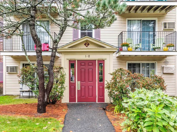 2 Autumn Leaf Drive #6, Nashua, NH 03060
