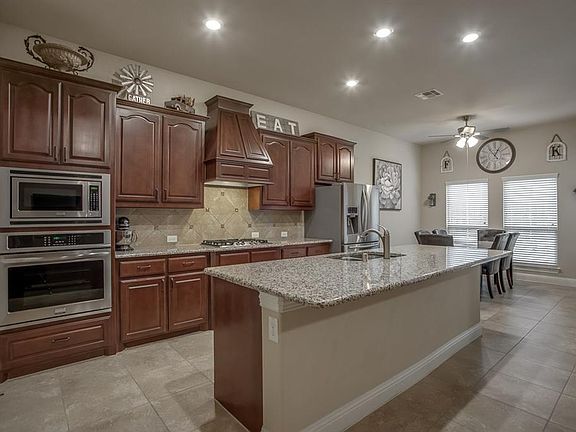 2nd image of 10709 Marfa Way