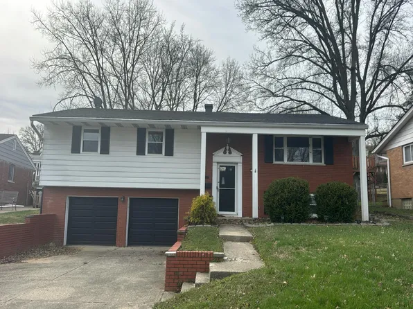 3253 Bellacre Ct, Cincinnati, OH 45248