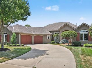 2812 NE 102nd Ter, Kansas City, MO 64155
