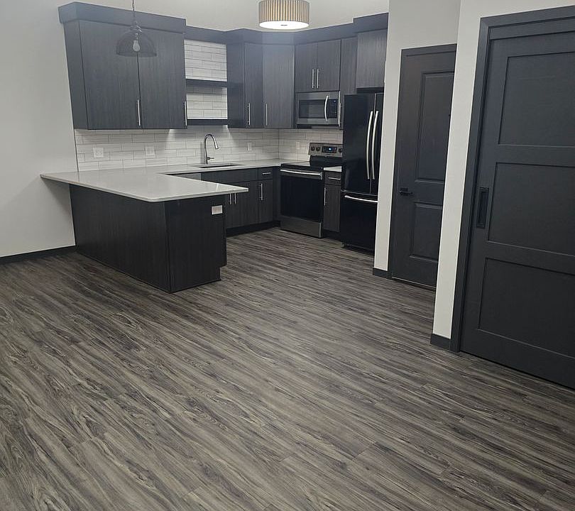 1st image of 403 W Norfolk Ave #203