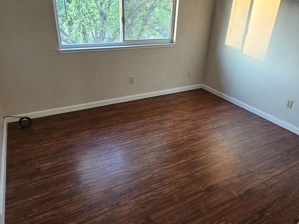 5756 Garfield Ave #3