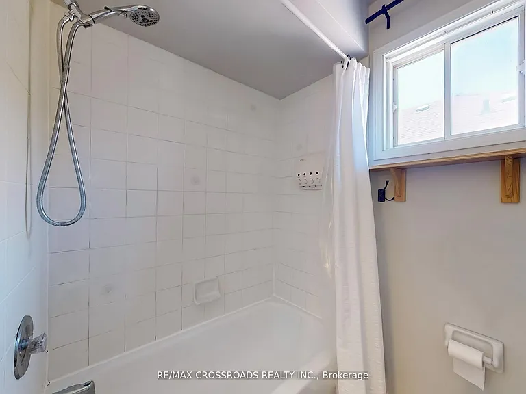 35 Forest Grove Dr — Photo 25