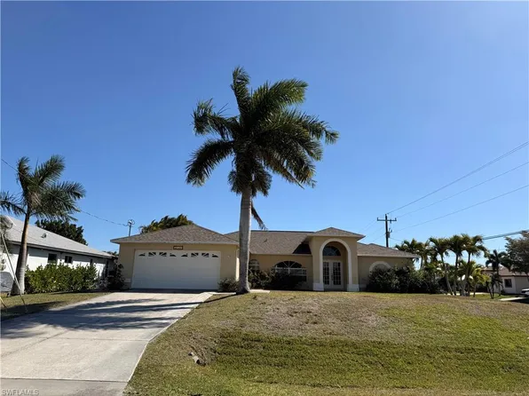 3737 SW 12th Pl, Cape Coral, FL 33914