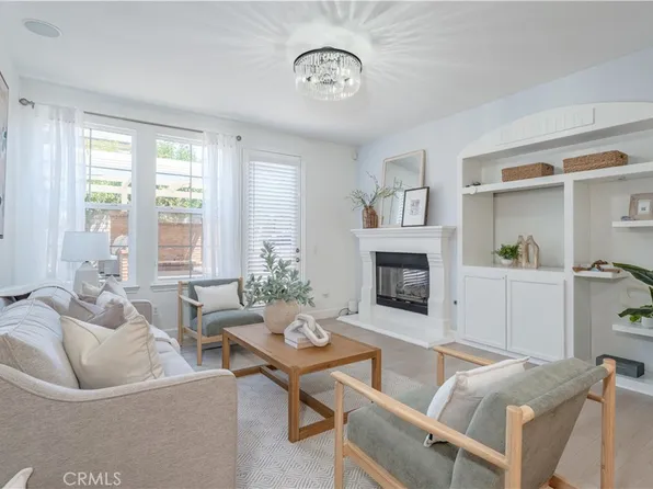 222 Vintage, Irvine, CA 92620