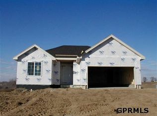 4618 Springview St, Bellevue, NE 68123
