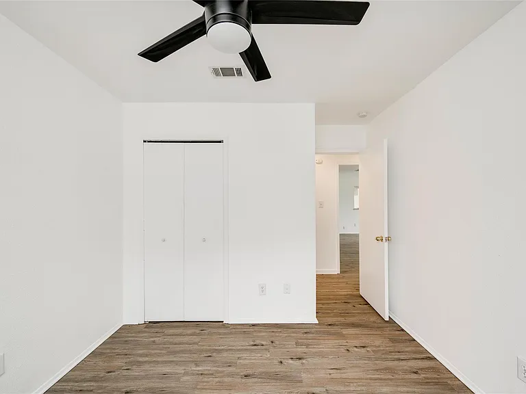6705 Lancret Hill Dr — Photo 16