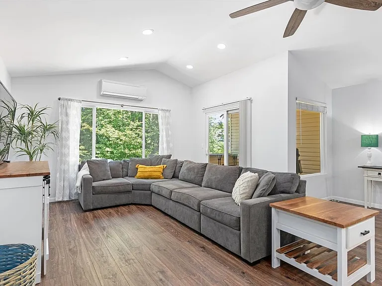 Upstairs living room