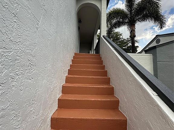 2nd image of 18224 Mediterranean Blvd #8-17