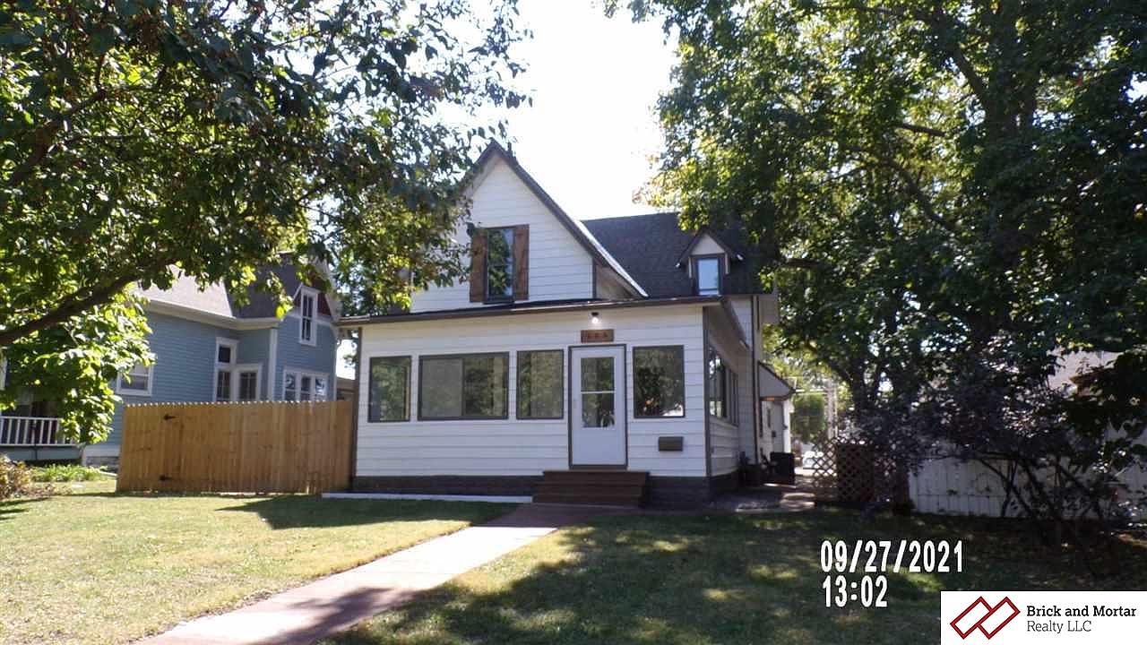 805 High St Beatrice NE 68310 Zillow