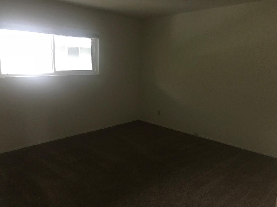 1st image of 5 Nimitz Ave APT 3