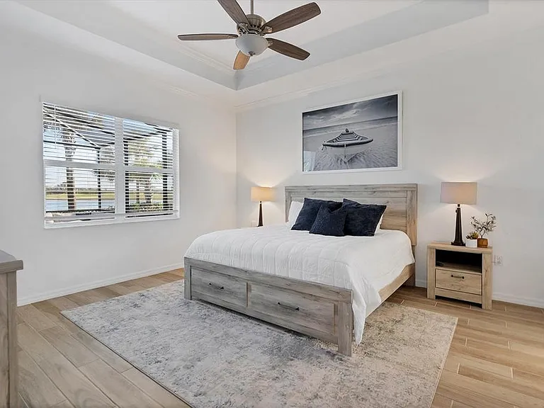 25228 Longmeadow Dr — Photo 14