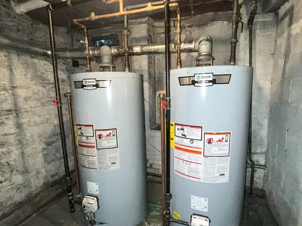 496 Putnam Avenue image 17 of 19