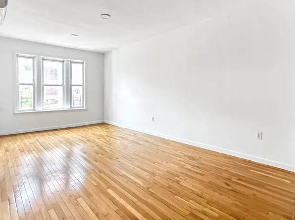 1042 Flatbush Avenue image 1 of 11