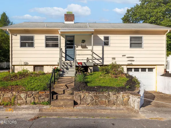 107 S Tampa Ln, Oak Ridge, TN 37830