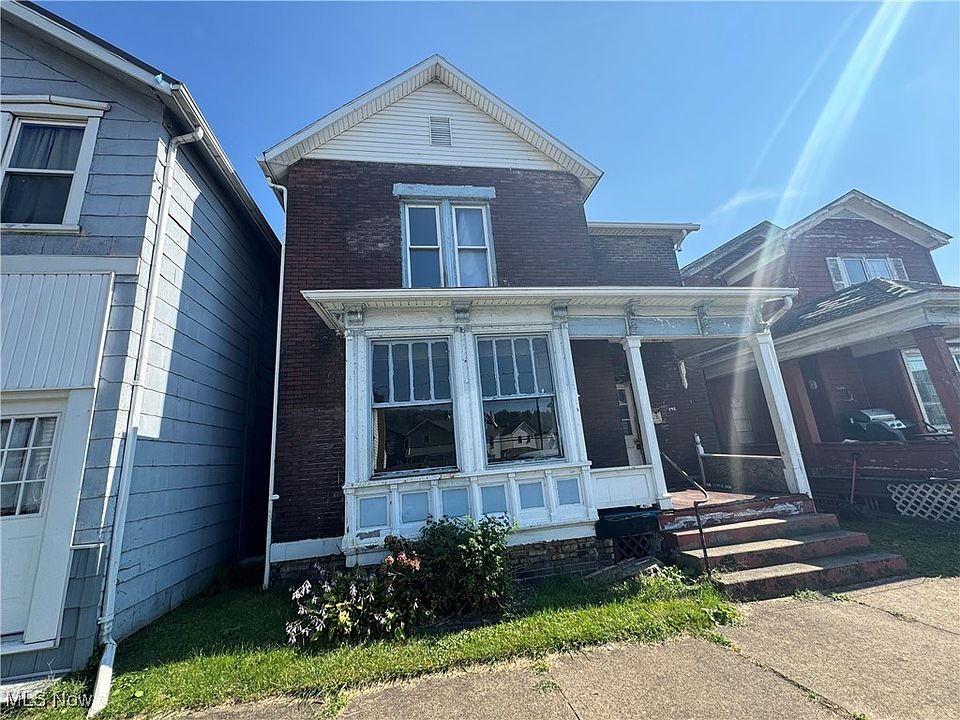 1st image of 1142 Main St